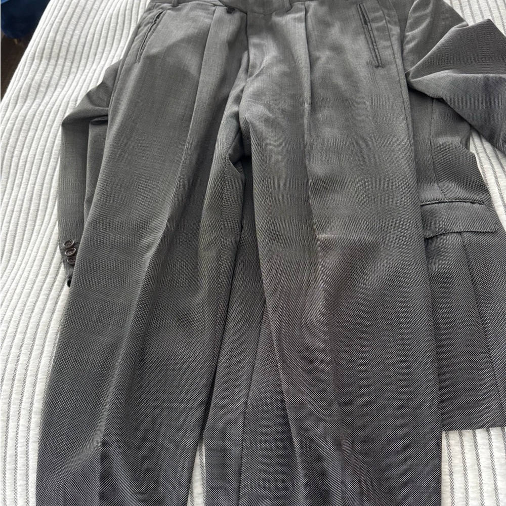 Canali Men's Charcoal Gray Two-Button Suit Jacket - Picture 6 of 6